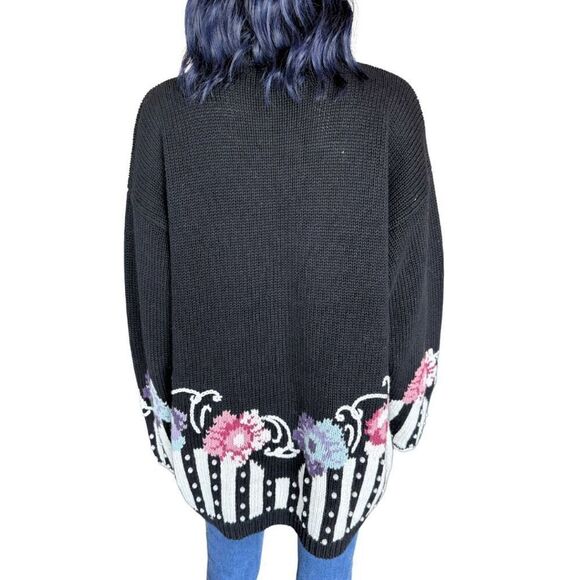 Vintage SGCS by Sacha Floral Sweater L Pearl Applique Grannycore Retro Black - Picture 5 of 6